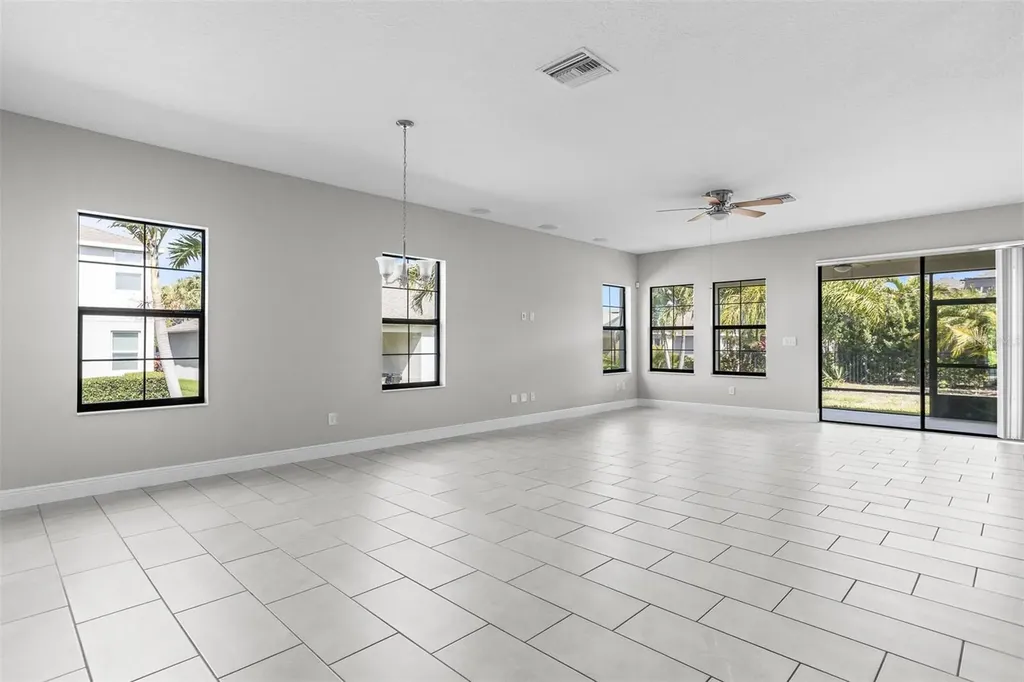 6906 Paradiso Drive Apollo Beach FL 33572