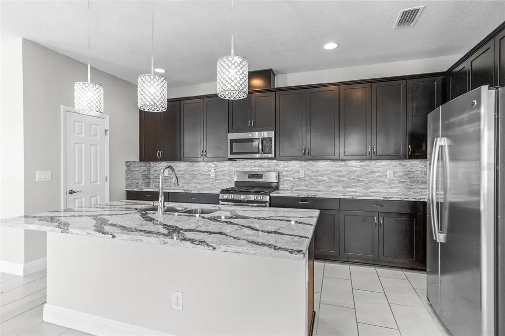 6906 Paradiso Drive Apollo Beach FL 33572