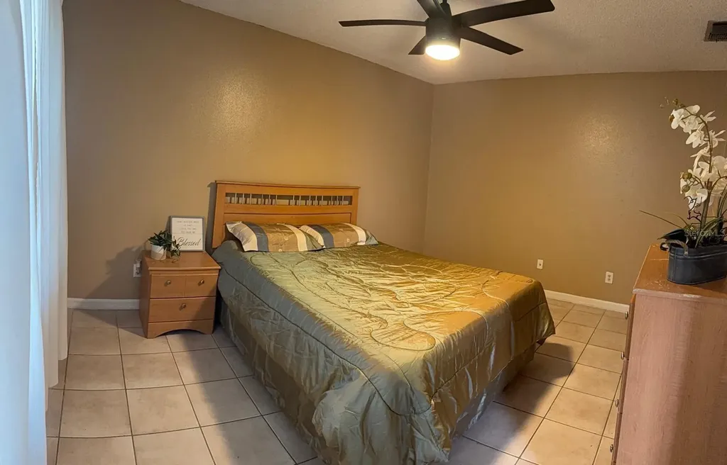 5871 North Lane Orlando FL 32808