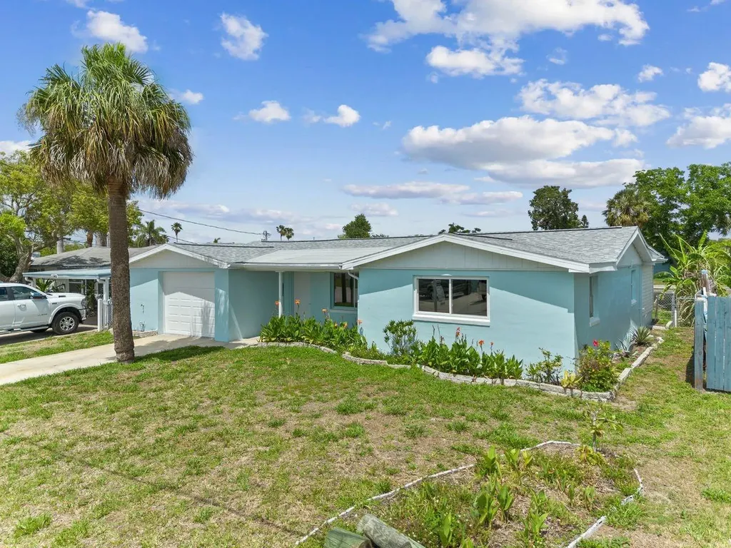 13428 Neptune Drive Hudson FL 34667