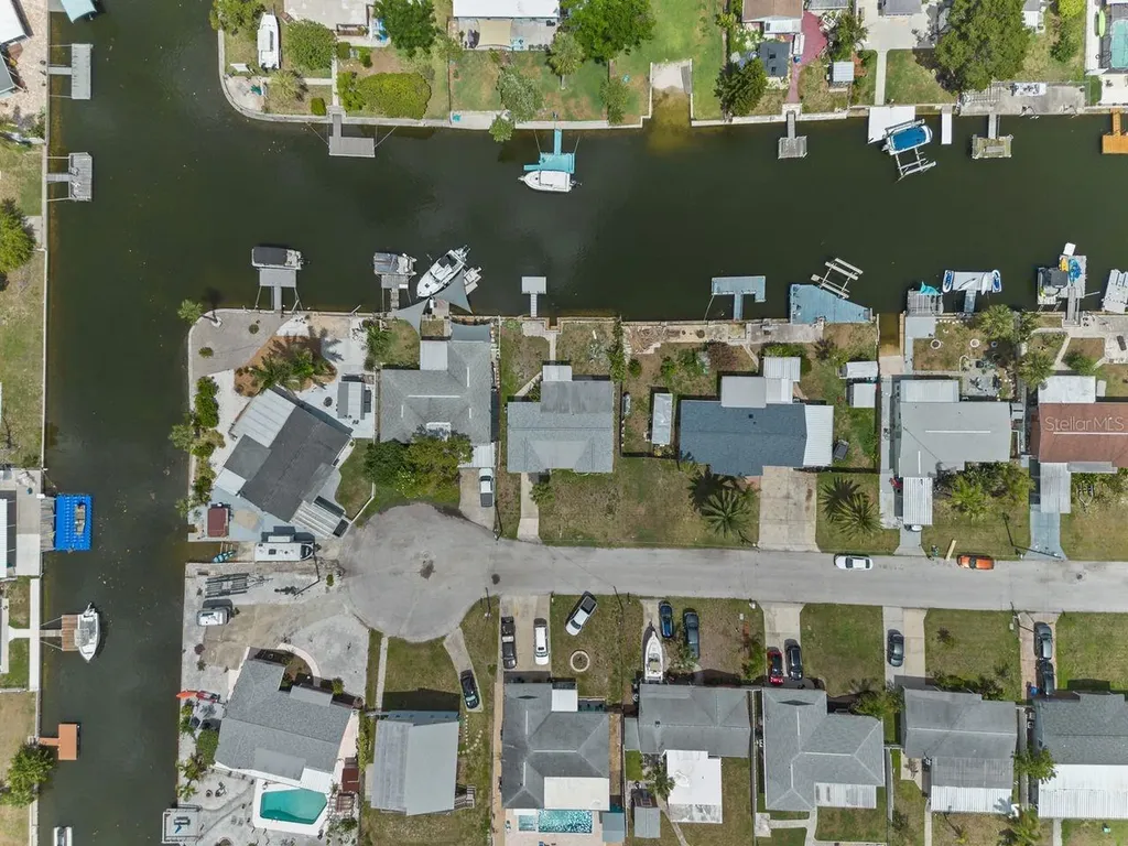 13428 Neptune Drive Hudson FL 34667