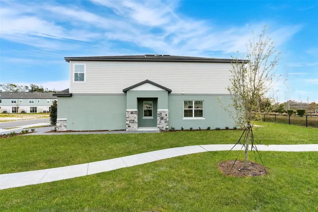 1109 Orange Trailside Way Ocoee FL 34761