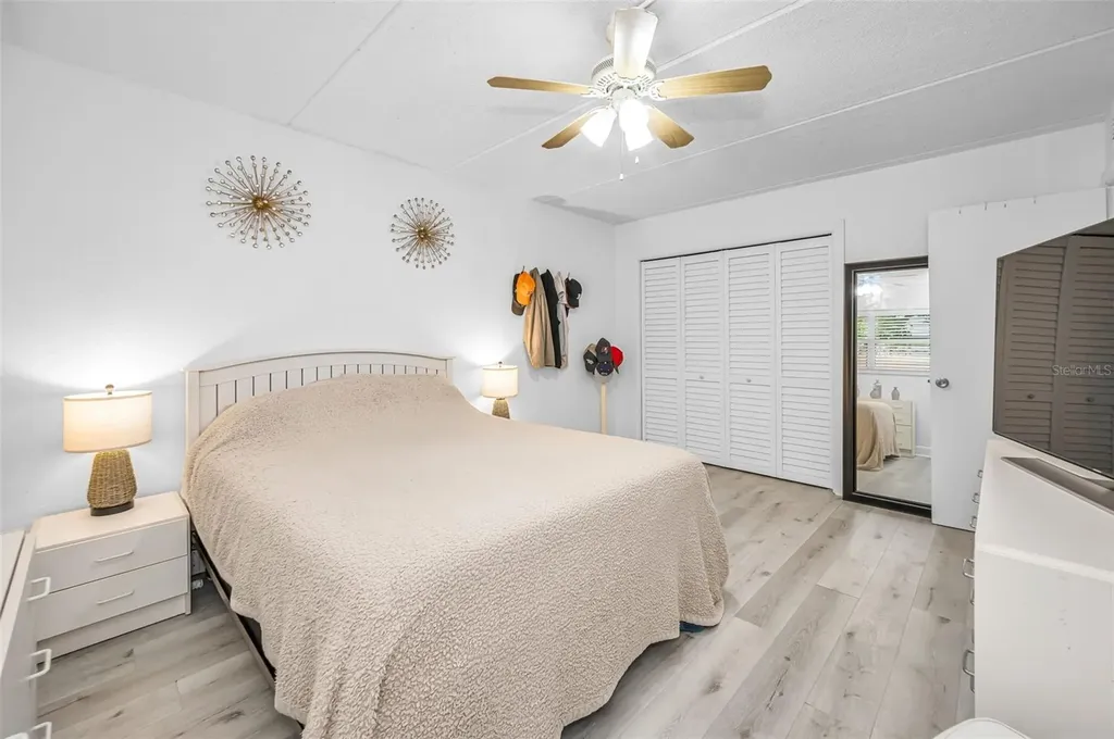 2 N Fernwood Avenue Clearwater FL 33765