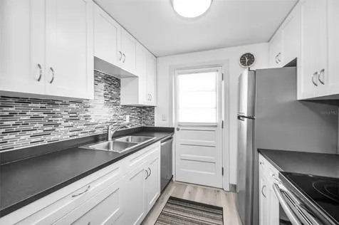 2 N Fernwood Avenue Clearwater FL 33765