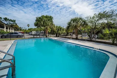 2 N Fernwood Avenue Clearwater FL 33765