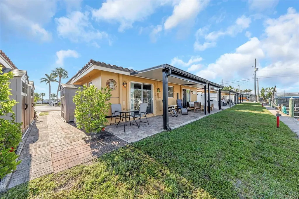 2600 N Paula Drive Dunedin FL 34698