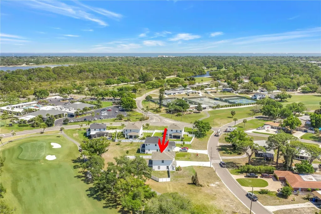 2119 Catalonia Way S St Petersburg FL 33712