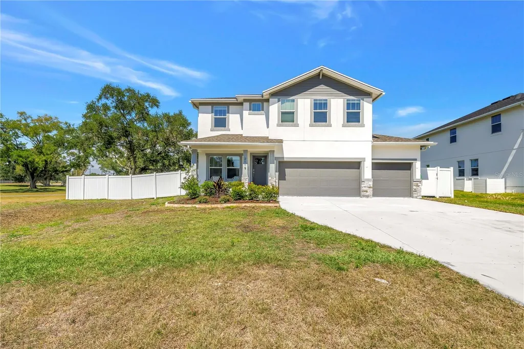 2119 Catalonia Way S St Petersburg FL 33712