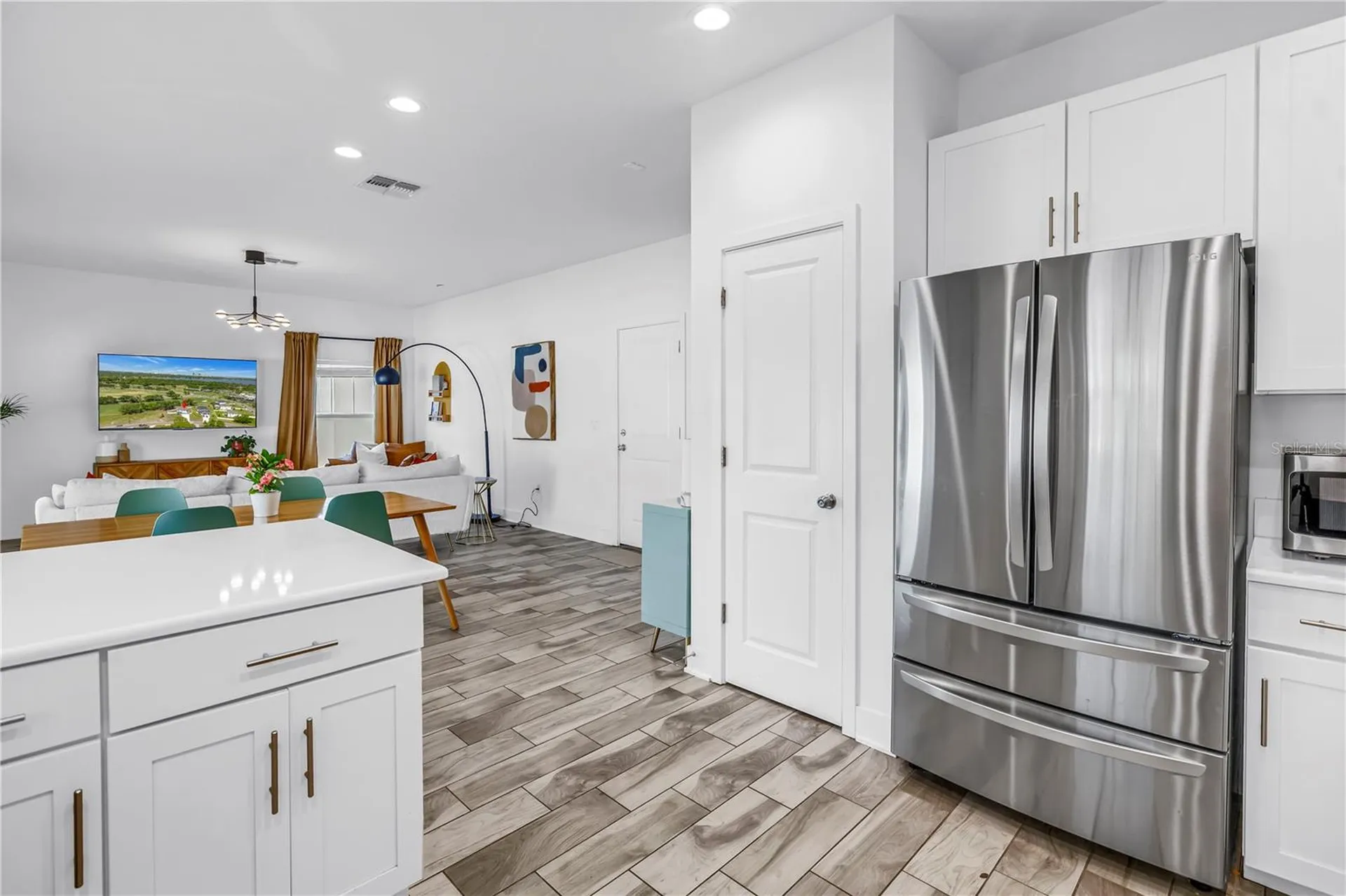 2119 Catalonia Way S St Petersburg FL 33712