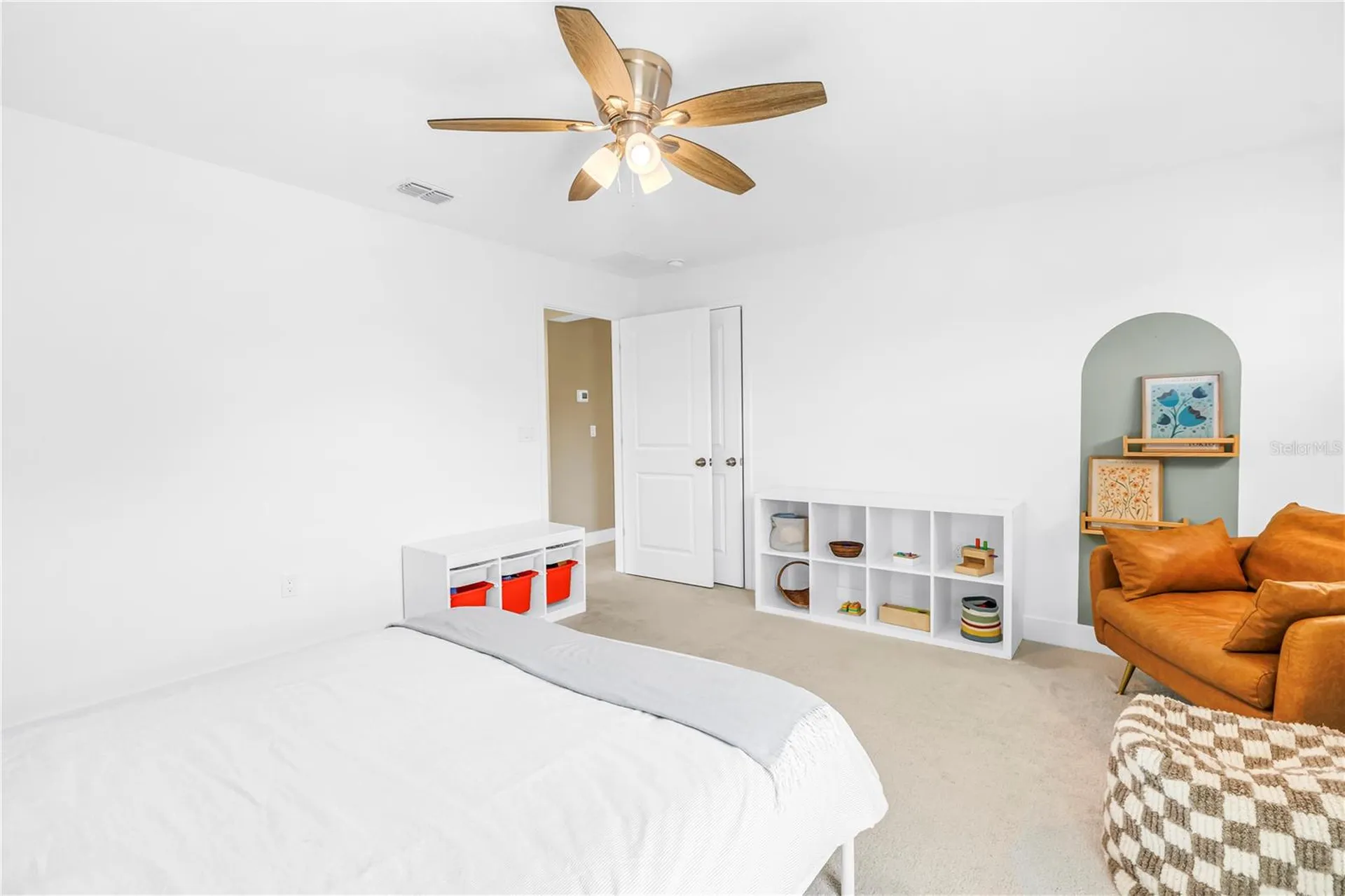 2119 Catalonia Way S St Petersburg FL 33712