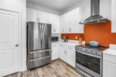 2119 Catalonia Way S St Petersburg FL 33712
