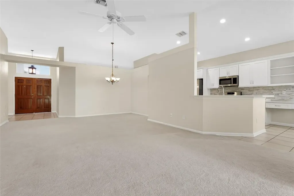 3433 Clear Stream Drive Orlando FL 32822