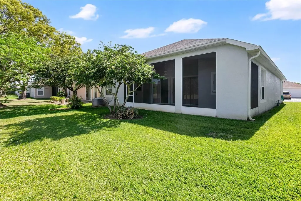 3433 Clear Stream Drive Orlando FL 32822