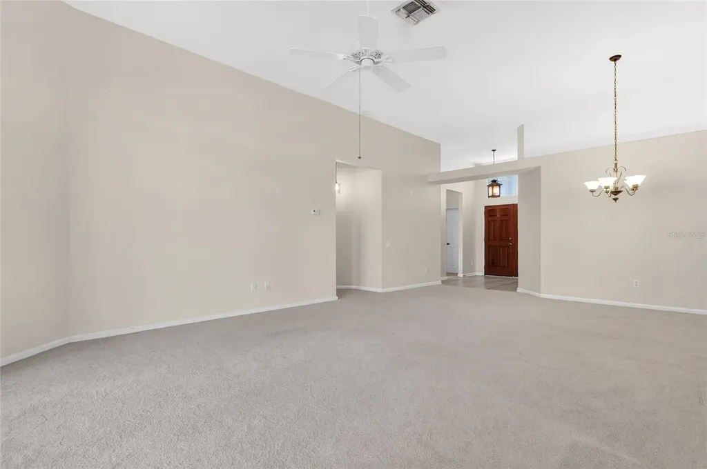3433 Clear Stream Drive Orlando FL 32822
