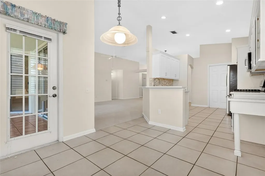 3433 Clear Stream Drive Orlando FL 32822