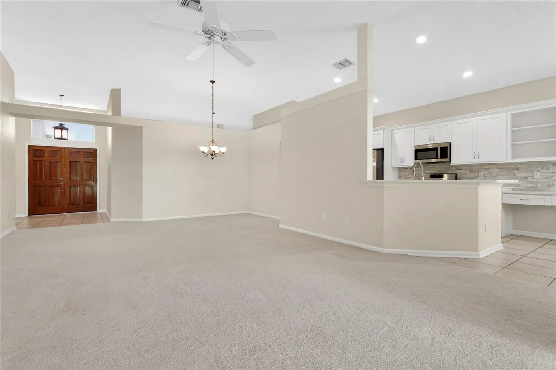 3433 Clear Stream Drive Orlando FL 32822