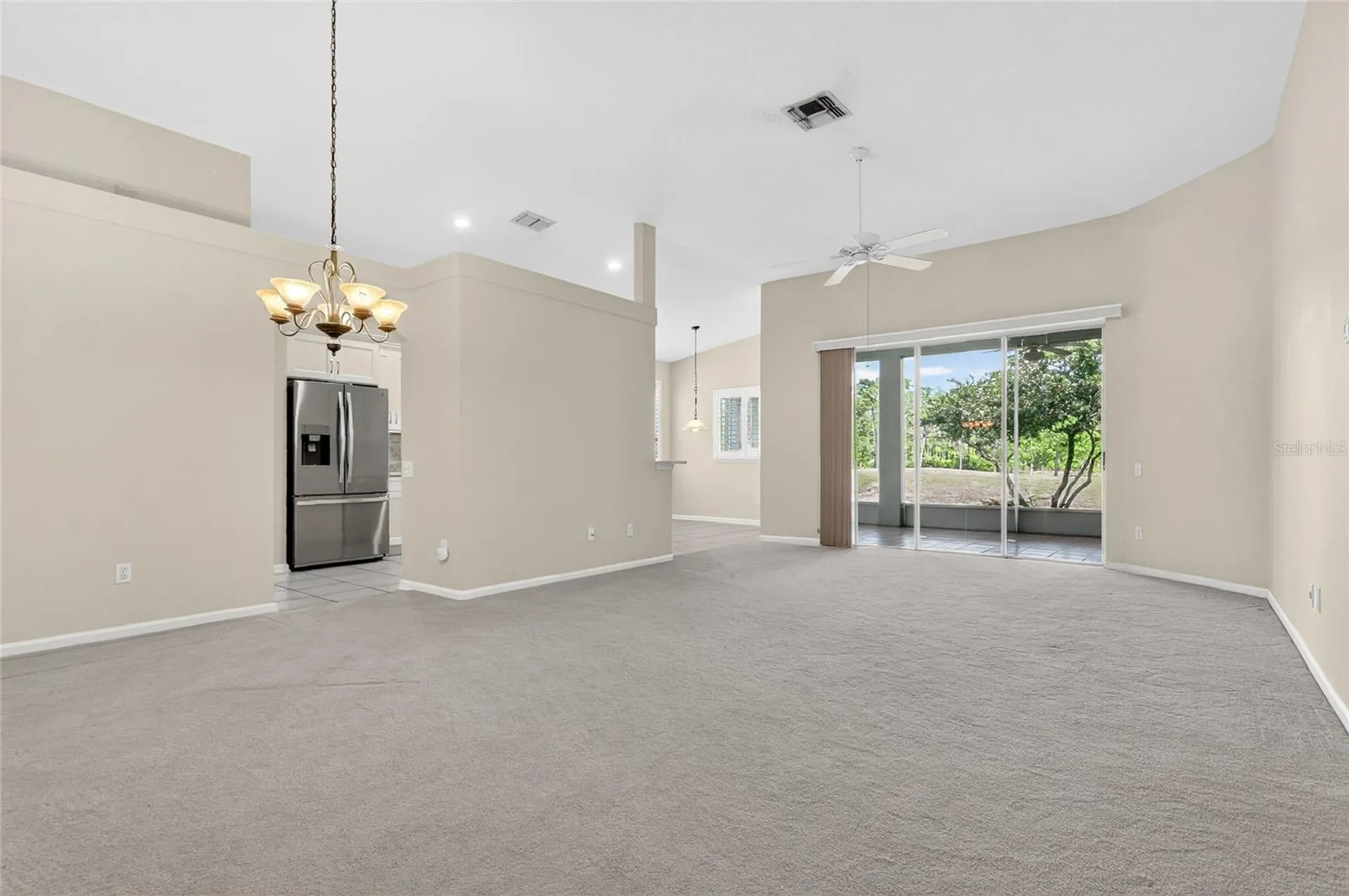 3433 Clear Stream Drive Orlando FL 32822