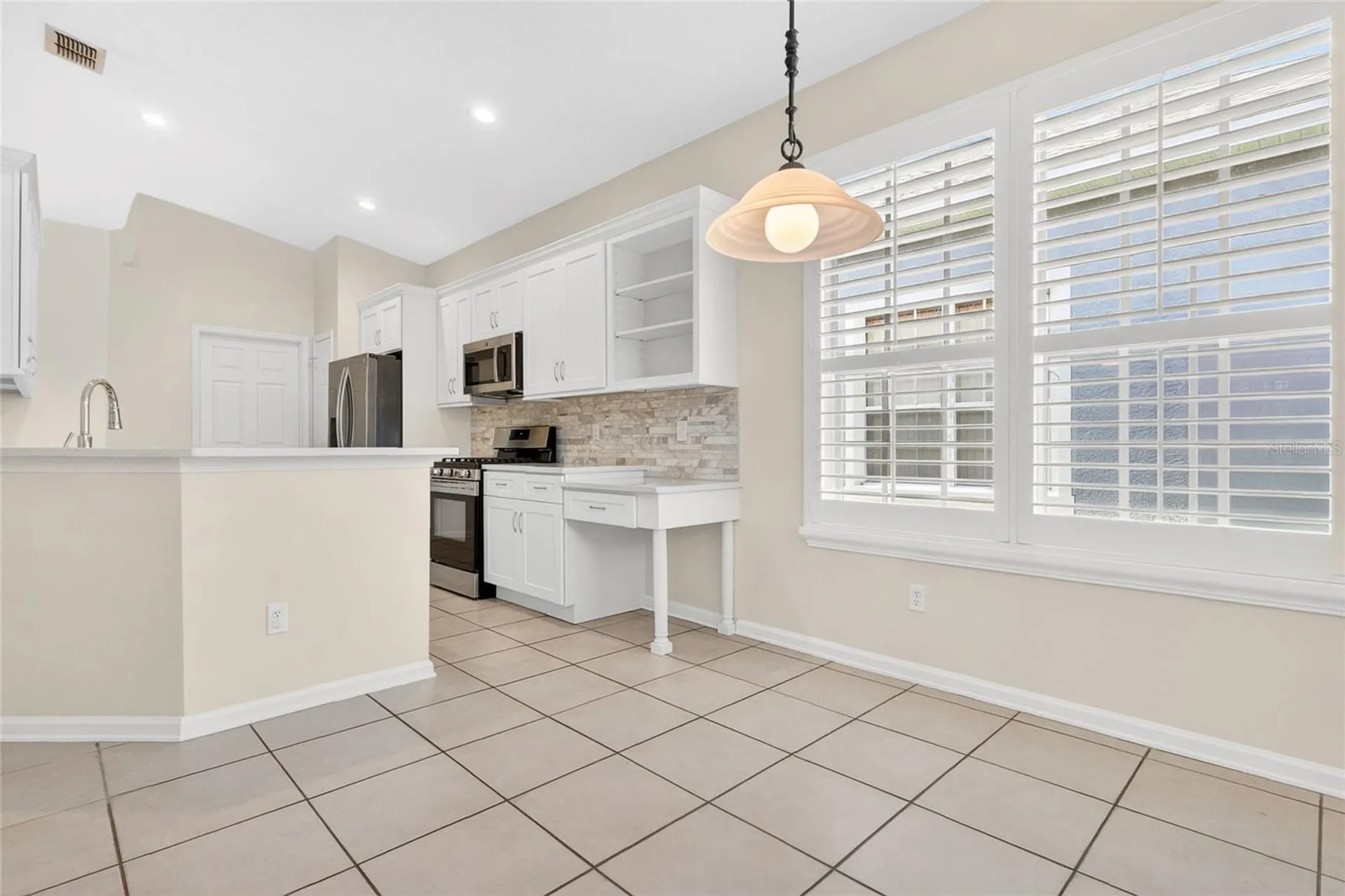 3433 Clear Stream Drive Orlando FL 32822
