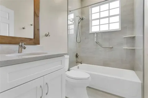 3433 Clear Stream Drive Orlando FL 32822