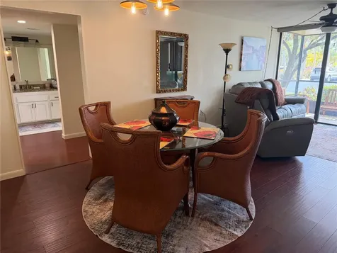 618 Bird Bay Drive S Venice FL 34285