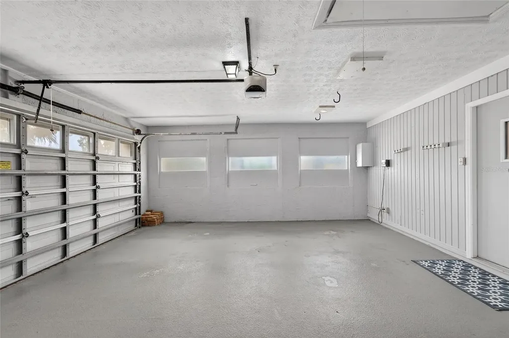 1502 Cloister Drive Sun City Center FL 33573