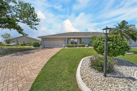 1502 Cloister Drive Sun City Center FL 33573