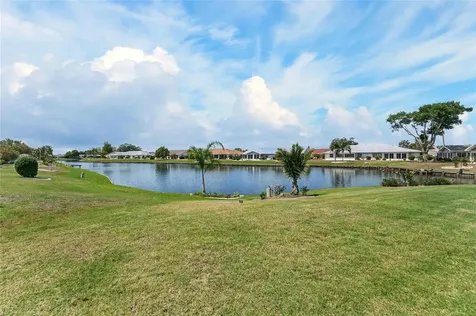 1502 Cloister Drive Sun City Center FL 33573