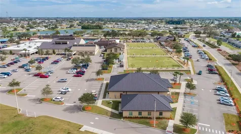 1502 Cloister Drive Sun City Center FL 33573
