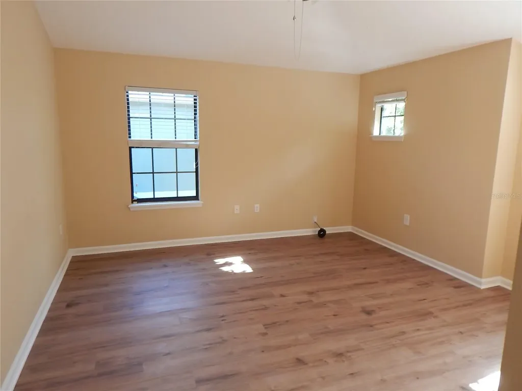 5716 Kingletsound Place Lithia FL 33547