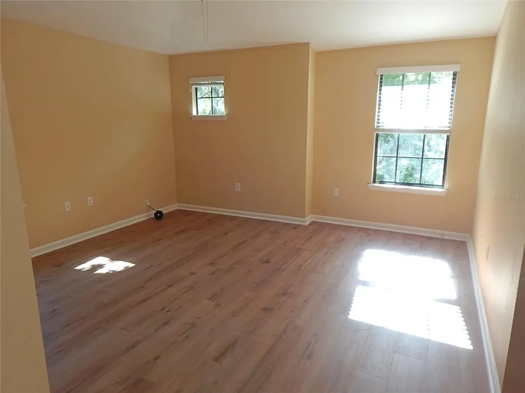 5716 Kingletsound Place Lithia FL 33547