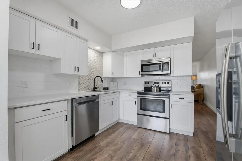 2257 World Parkway Boulevard W Clearwater FL 33763
