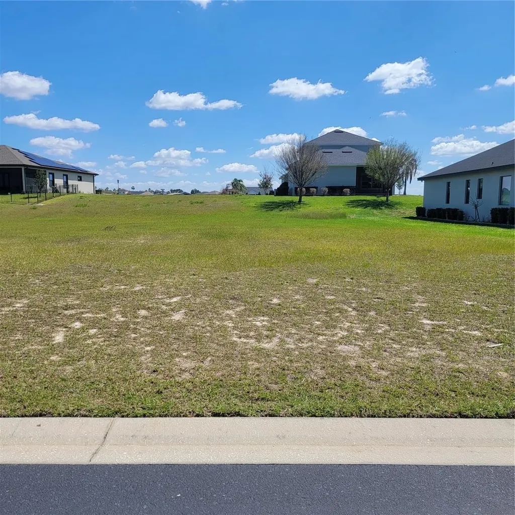 496 Adams View Lane Auburndale FL 33823