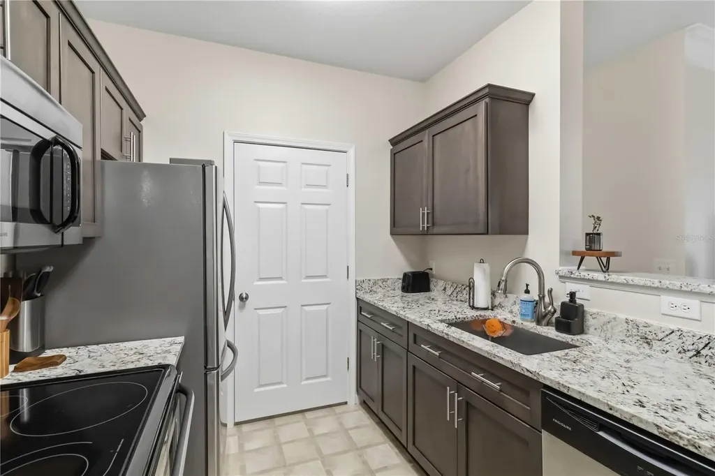 4802 51st Street W Bradenton FL 34210