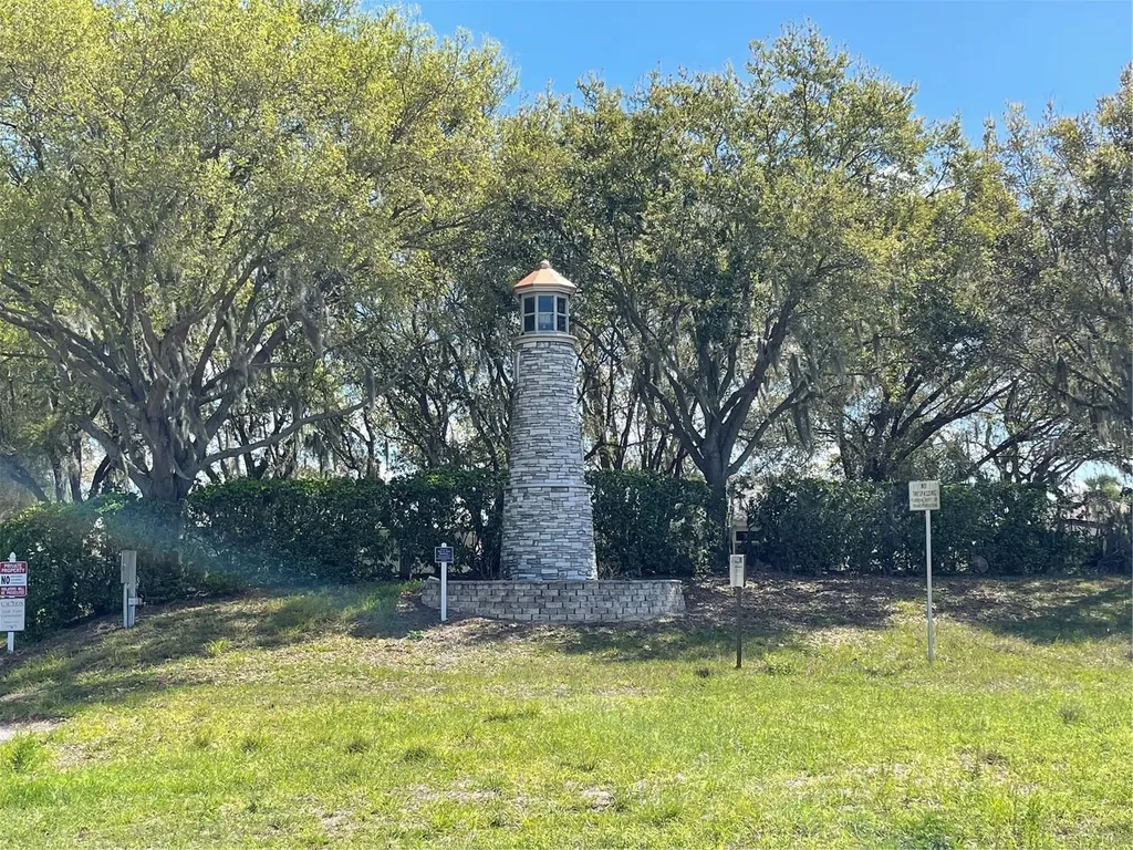 3292 Seven Seas Drive Tavares FL 32778