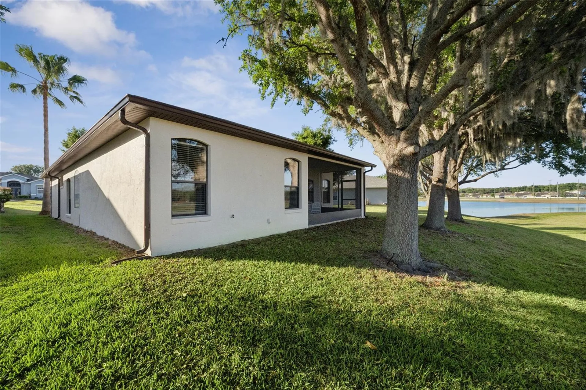 3292 Seven Seas Drive Tavares FL 32778