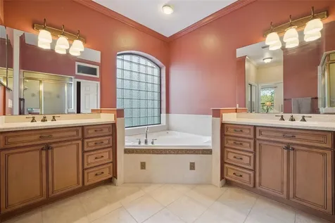3292 Seven Seas Drive Tavares FL 32778