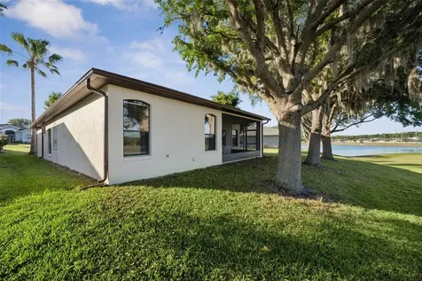 3292 Seven Seas Drive Tavares FL 32778