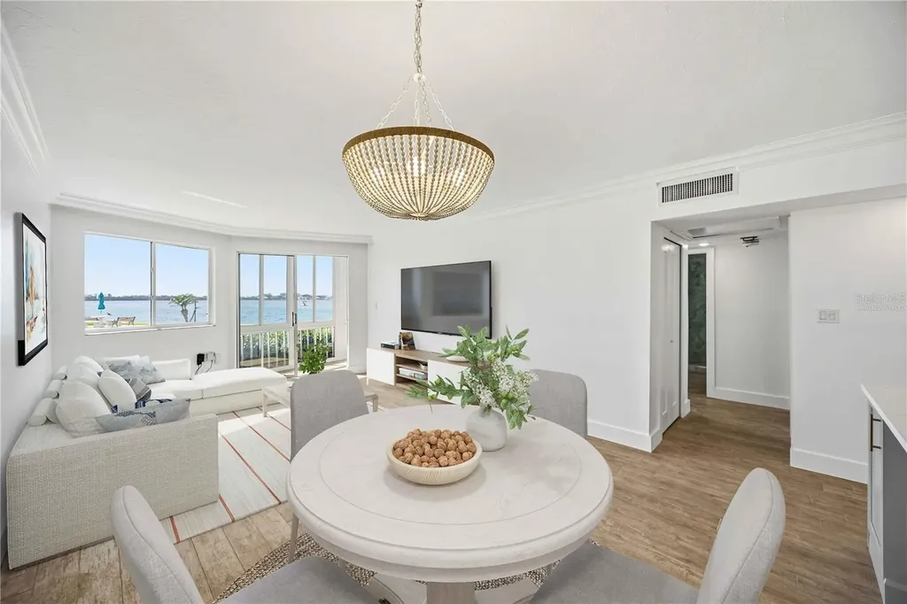 769 John Ringling Boulevard Sarasota FL 34236