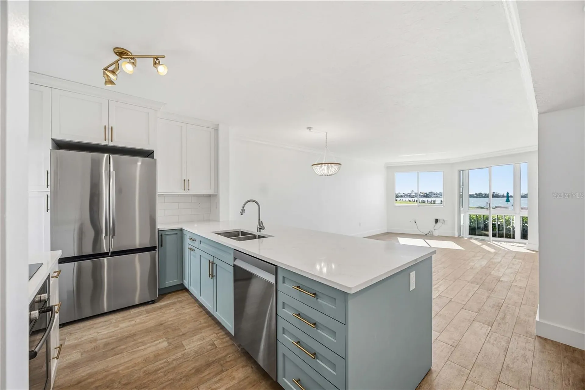 769 John Ringling Boulevard Sarasota FL 34236