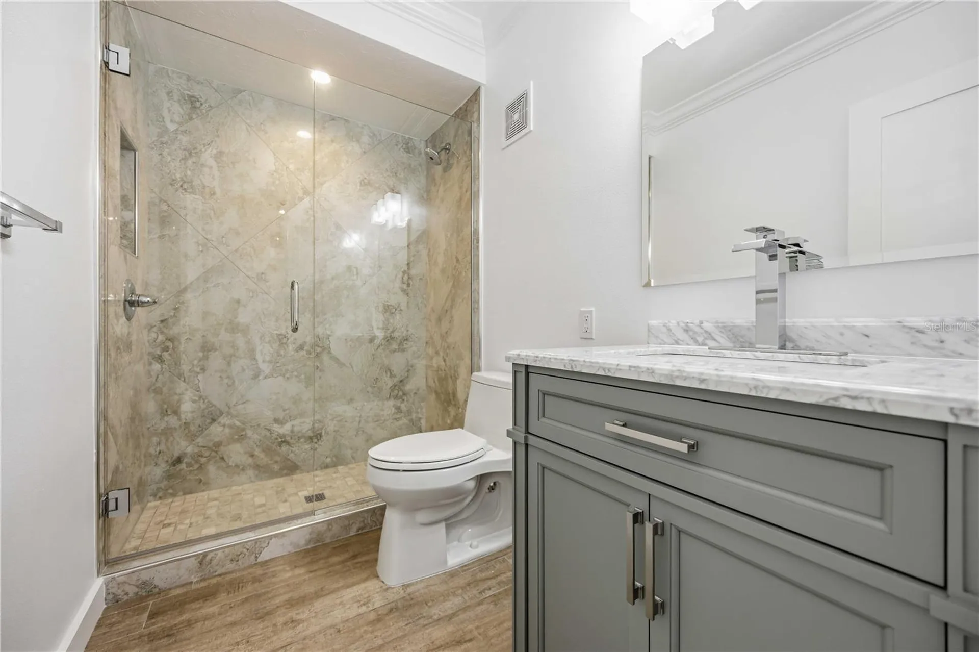 769 John Ringling Boulevard Sarasota FL 34236
