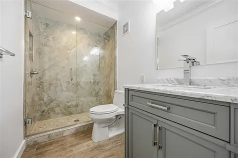 769 John Ringling Boulevard Sarasota FL 34236