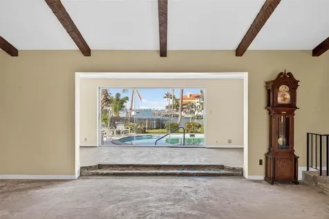 3103 Wedgewood Drive Belleair Beach FL 33786