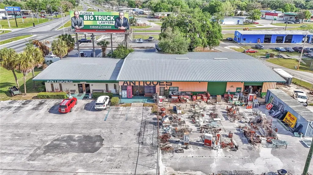1811 N Pine Avenue Ocala FL 34475