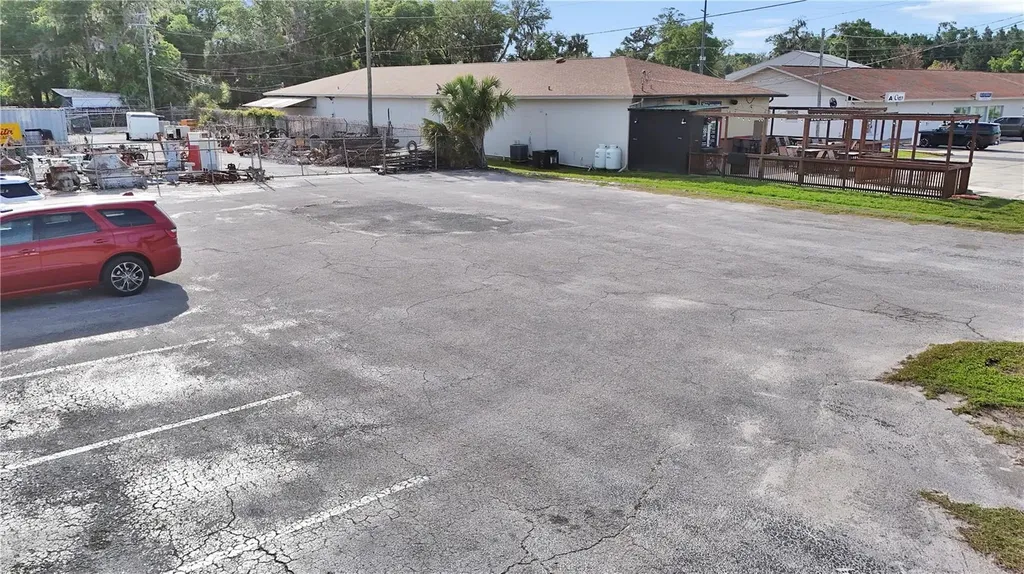 1811 N Pine Avenue Ocala FL 34475