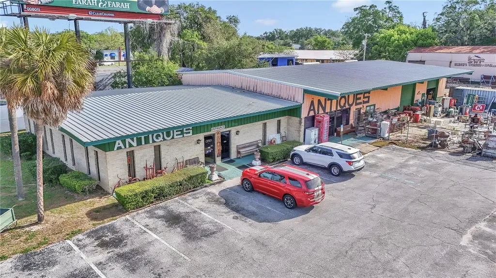 1811 N Pine Avenue Ocala FL 34475