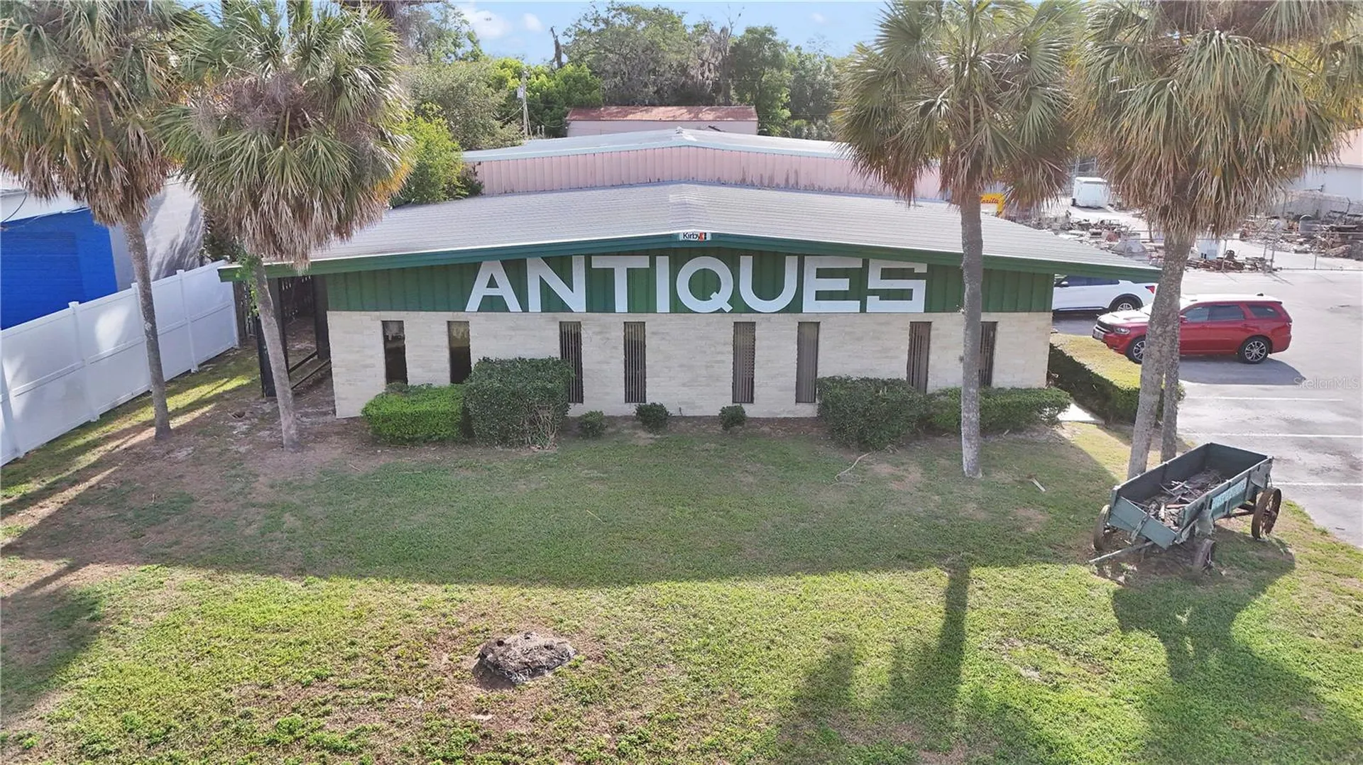 1811 N Pine Avenue Ocala FL 34475