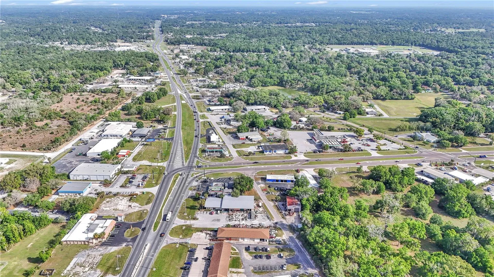 1811 N Pine Avenue Ocala FL 34475