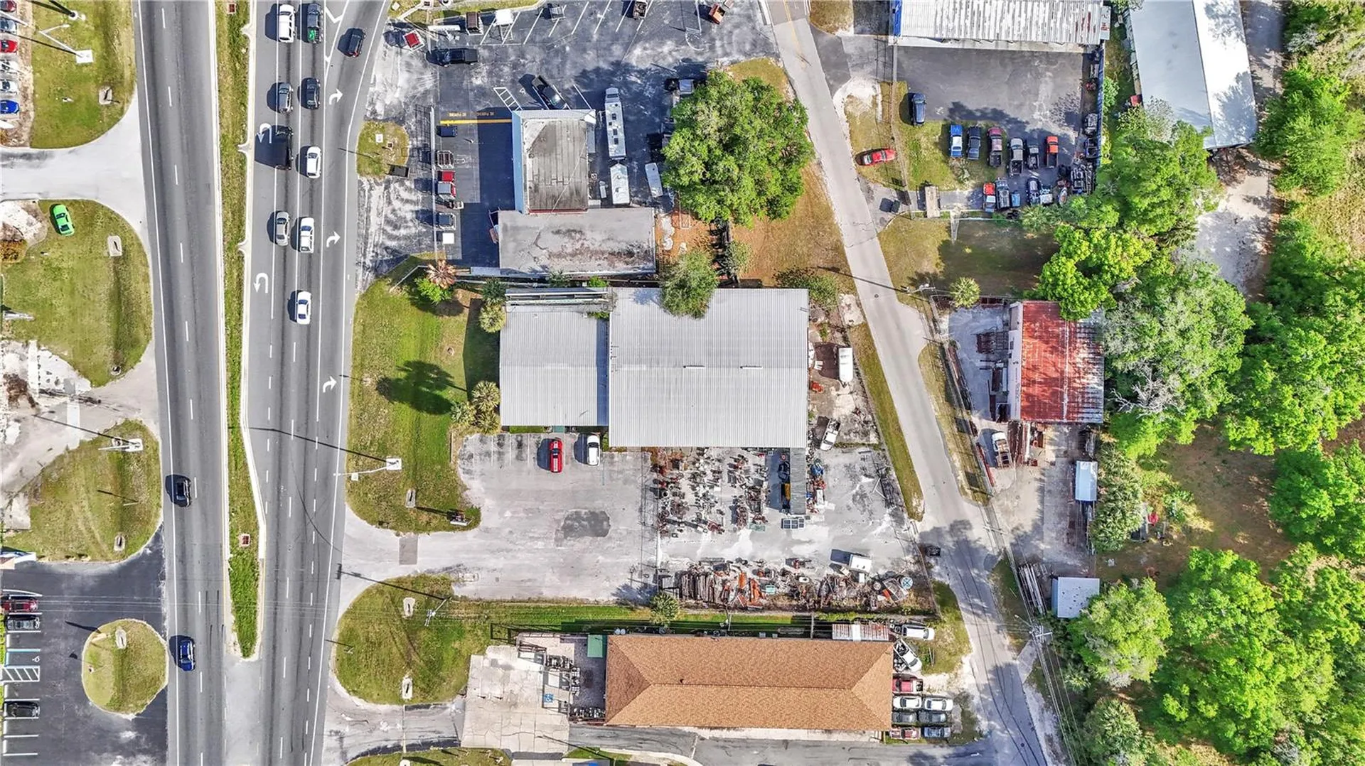 1811 N Pine Avenue Ocala FL 34475