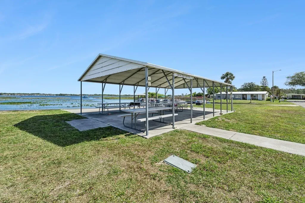 6643 Westchester Drive NE Winter Haven FL 33881