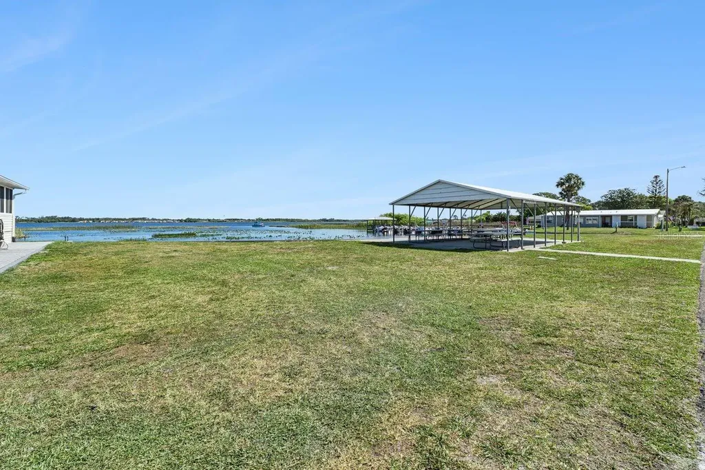 6643 Westchester Drive NE Winter Haven FL 33881